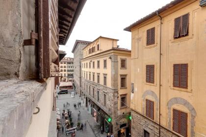 Mamo Florence - Calzaiuoli Apartment - image 28