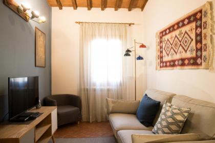 MEDICI CHAPELS TERRACE - VIEW APARTMENT - image 29