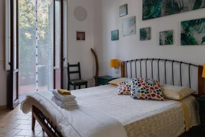 Au jardin de Florence 3 bedrooms 3 bathrooms and 1 garden - image 25