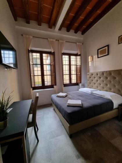 B&B The Lux Florence