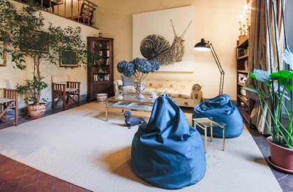 Apartments Florence - The Slowcoach House - image 3