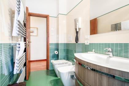Elegant Suite Ponte Vecchio - image 12