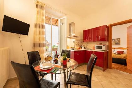 Terrazza Foscolo - Flo Apartments - image 2