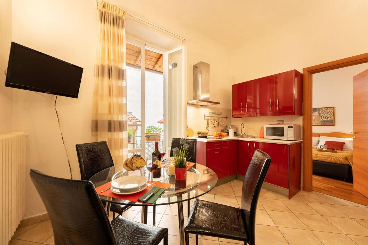 Terrazza Foscolo - Flo Apartments - image 2