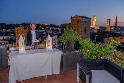 Amazing suite with open view terrace - image 11