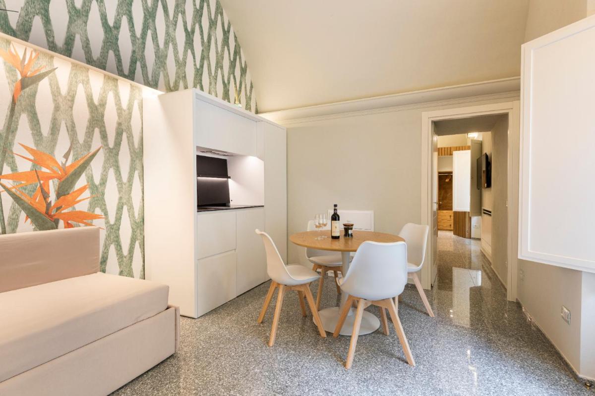 Aparmtents Florence - Dragomanni Loft with patio - main image
