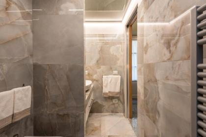 Aparmtents Florence - Dragomanni Loft with patio - image 13