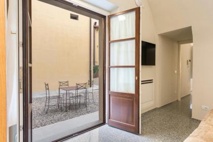 Aparmtents Florence - Dragomanni Loft with patio - image 15