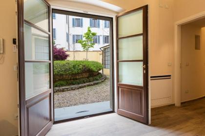 Aparmtents Florence - Dragomanni Loft with patio - image 25