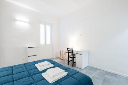 Viuzzo 7 - Florence White Apartment - image 7