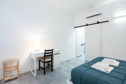 Viuzzo 7 - Florence White Apartment - image 8