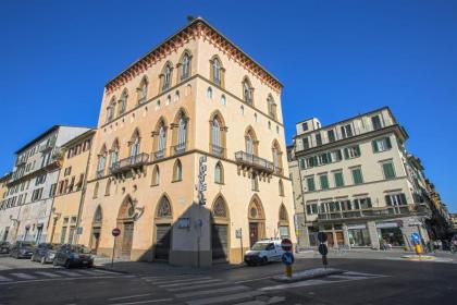 Luxury Suite in Florence - hosted by Sweetstay - image 27