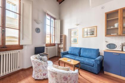 DUOMO COSY LOFT in the Center of Florence - hosted by Sweetstay - image 11