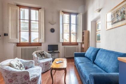 DUOMO COSY LOFT in the Center of Florence - hosted by Sweetstay - image 27