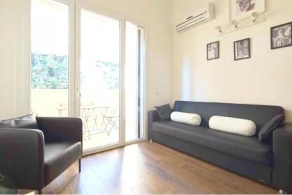 2 bedrooms appartement with furnished balcony and wifi at Firenze - image 2