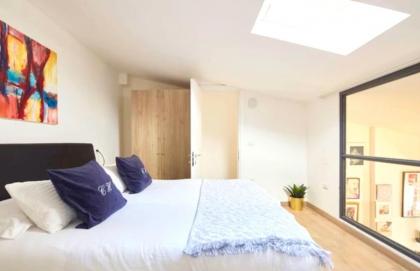 2 bedrooms appartement with furnished balcony and wifi at Firenze - image 4
