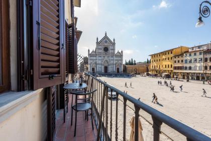 Santa Croce Palace - image 2