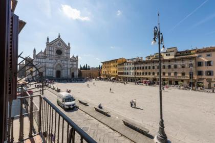 Santa Croce Palace - image 20