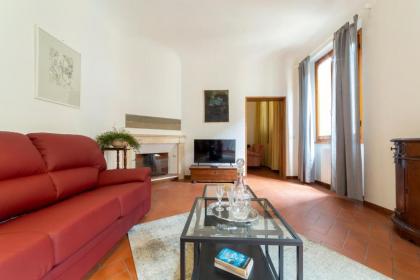 2 bedrooms Tuscany-style apartment in Santa Croce - image 5
