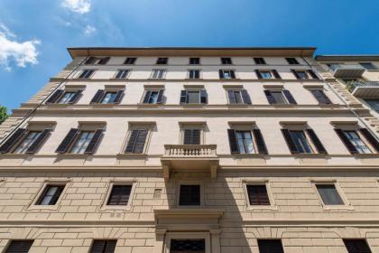 Dimora D'Azeglio with private patio - image 26