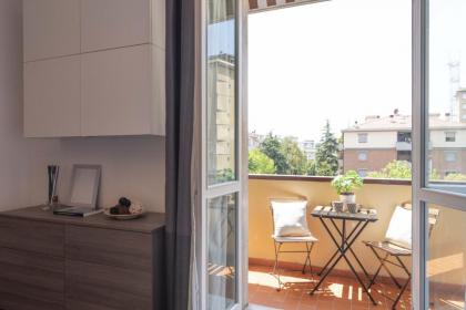 Italian Experience-Novoli Suite Apartment - image 23