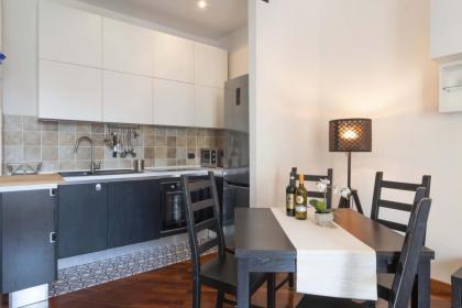 Italian Experience-Novoli Suite Apartment - image 9