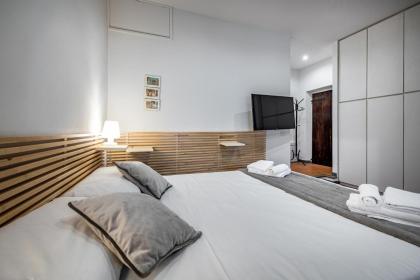 Roommo via dei Pilastri Ambra - image 4