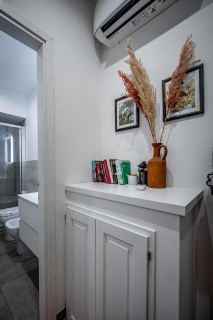 Roommo via dei Pilastri Ambra - image 8