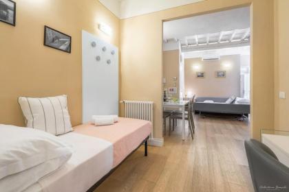 Wine Apartments Florence Barolo - image 3