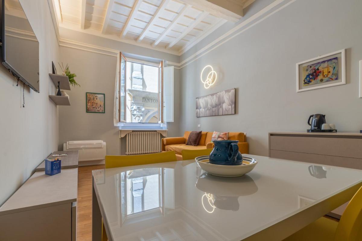 Firenze Rentals Deluxe Corso 5 - image 2