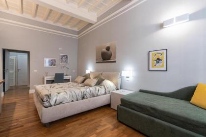 Firenze Rentals Deluxe Corso 5 - image 24