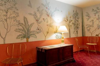 Casa Uffizi XIII Century Tower House Boutique Hotel - image 11