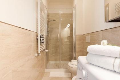 Italian Experience-Lungarno Suite Apartment - image 23