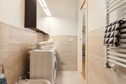 Italian Experience-Lungarno Suite Apartment - image 26