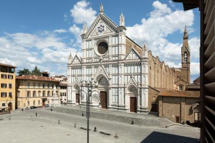Santa Croce Front View Suite