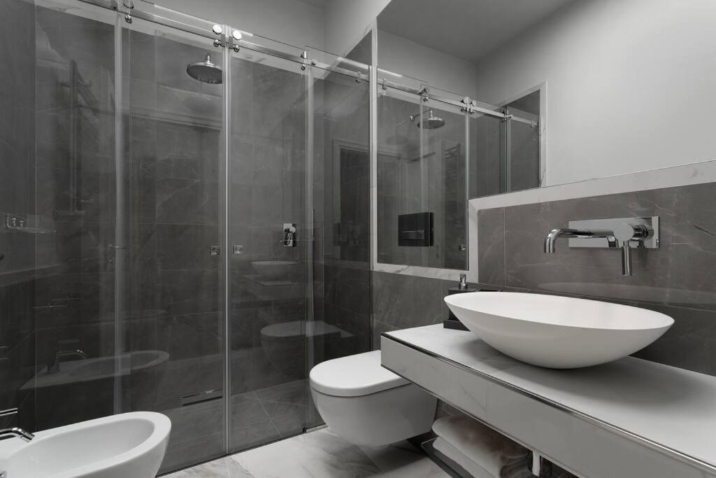 Santa Croce Front View Suite - image 2