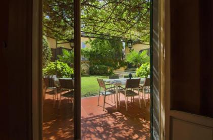 Apartments Florence - Architech House with swimming pool - image 21