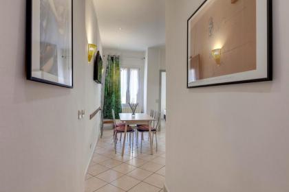 Mamo Florence - Zalinda Apartment - image 2