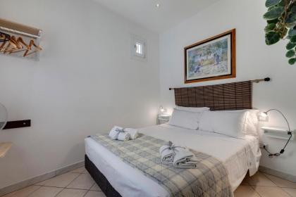 Mamo Florence - Zalinda Apartment - image 25