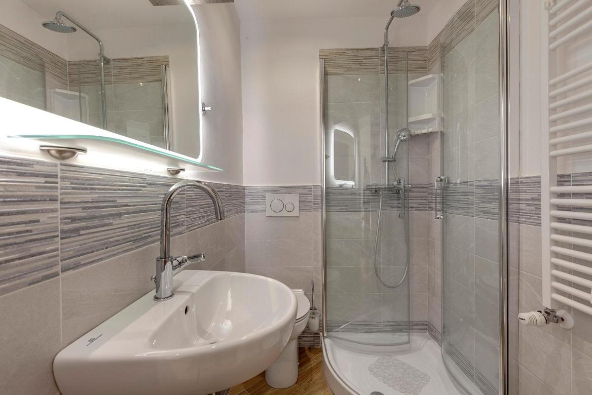 Mamo Florence - Zalinda Apartment - image 3