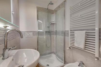 Mamo Florence - Zalinda Apartment - image 6