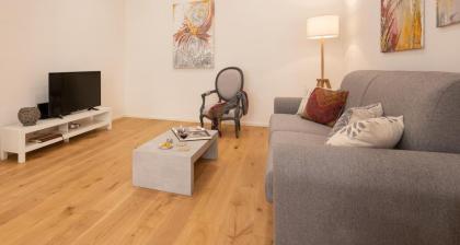 Accademia - Flo Apartments - image 9