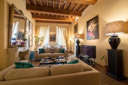 OGNISSANTI Suites - hosted by Sweetstay - image 26