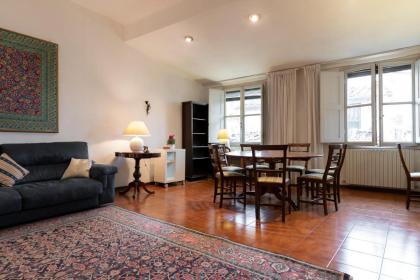 Barbadori Tower Apartment
