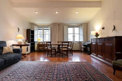 Barbadori Tower Apartment - image 21