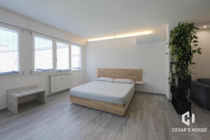 Cesar's House - image 22