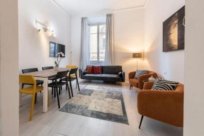 Apartments Florence- 4 bedroom in Pellicceria (dx) Florence 