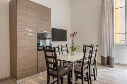 Apartments Florence-4 bedroom in Pellicceria (sx) - image 24
