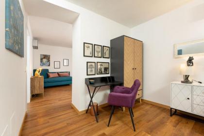 Guicciardini Apartment - image 10