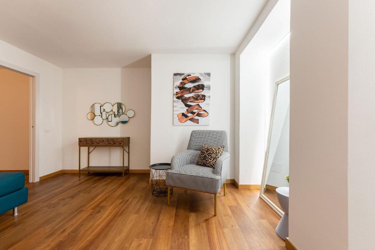 Guicciardini Apartment - image 2